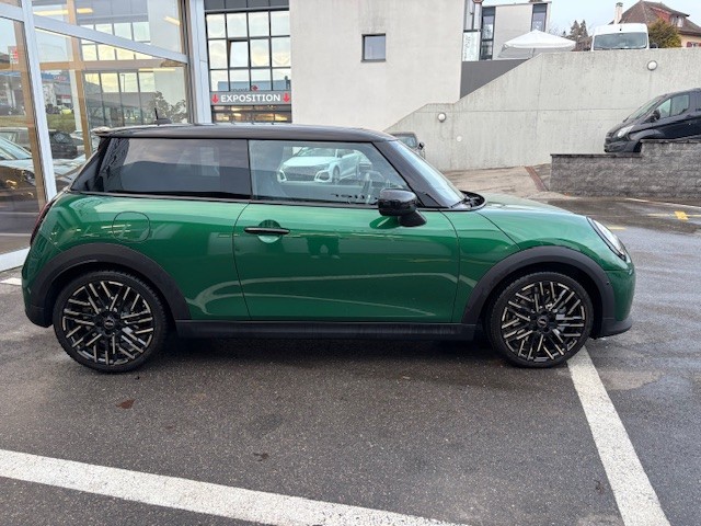 MINI Mini F66 2.0i Cooper S SDKG-showroom-element-2