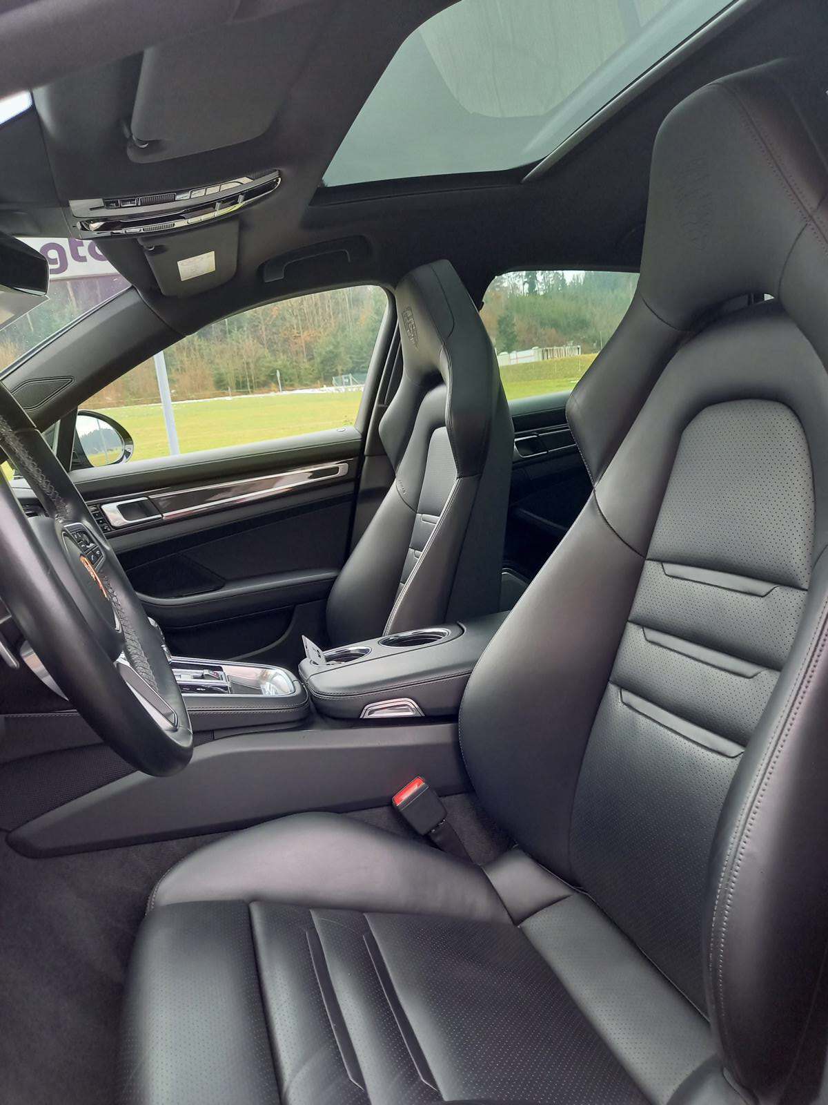PORSCHE Panamera 4S PDK-image-14