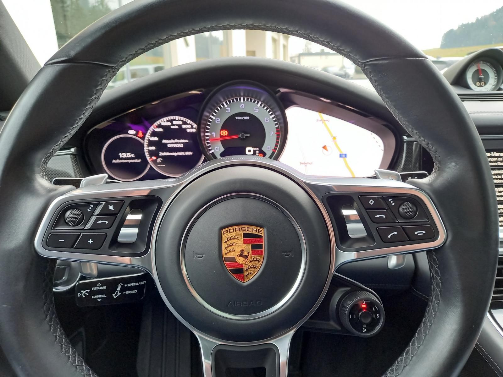 PORSCHE Panamera 4S PDK-image-7