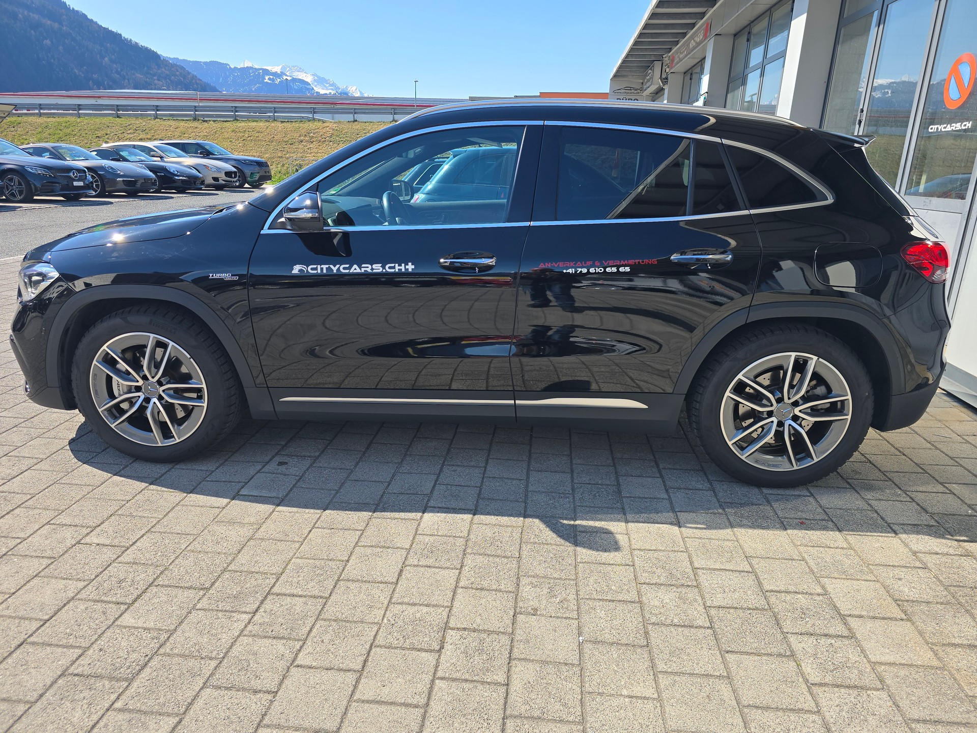 MERCEDES-BENZ GLA 35 AMG 4Matic 8G-Speedshift DCT-image-6