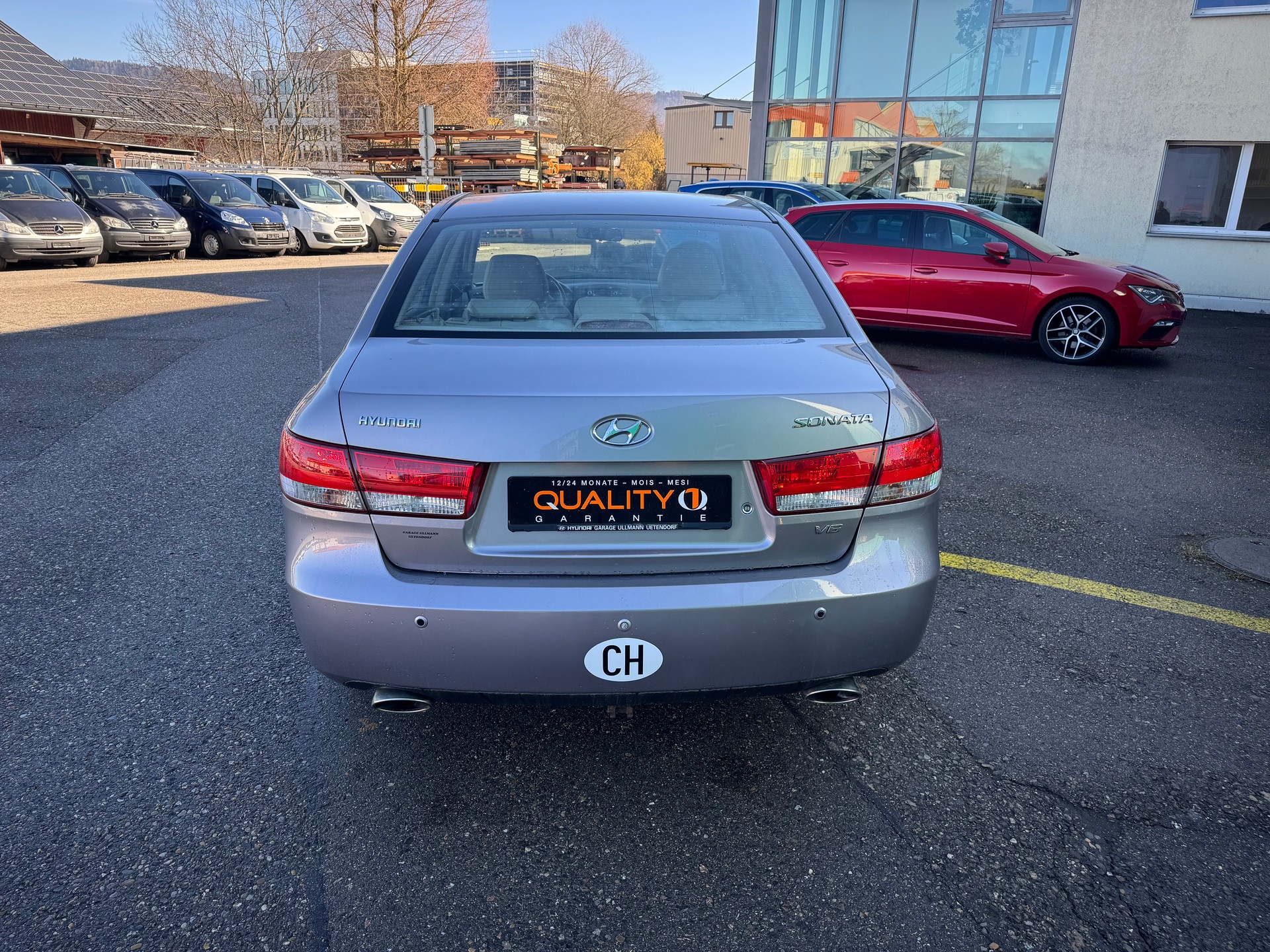 HYUNDAI Sonata 3.3 24V V6 GLS Automatic-image-4