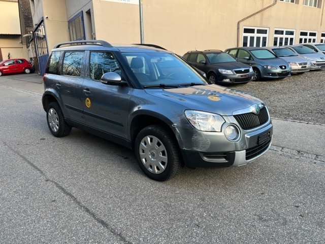 SKODA Yeti 2.0 TDI Elegance 4x4 DSG-image-2