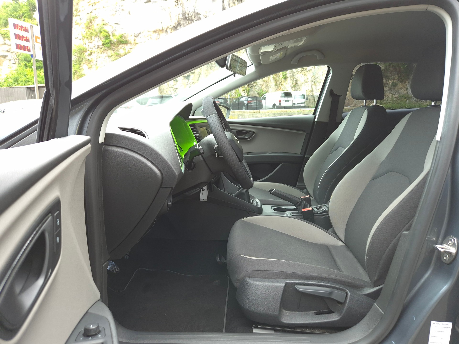 SEAT Leon 1.0 Ecomotive TSI Reference-image-15