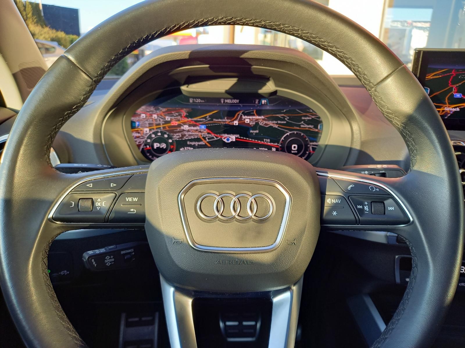 AUDI Q2 35 TFSI advanced S-tronic-image-7