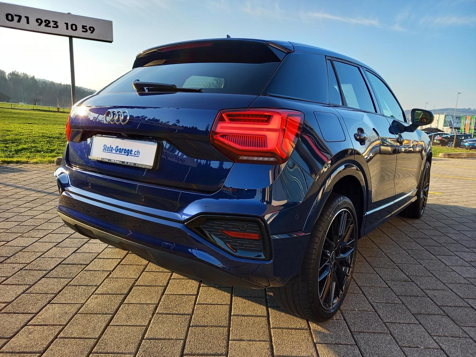 AUDI Q2 35 TFSI advanced S-tronic-image-4