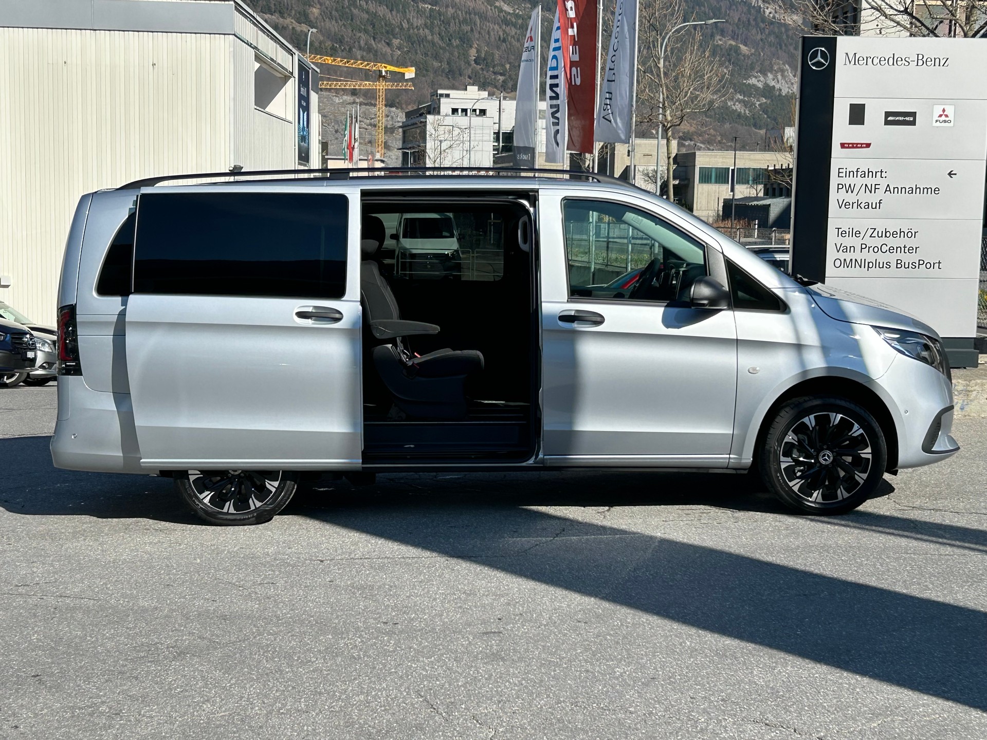 MERCEDES-BENZ Vito 116 CDI Tourer SELECT Family 4Matic-image-13