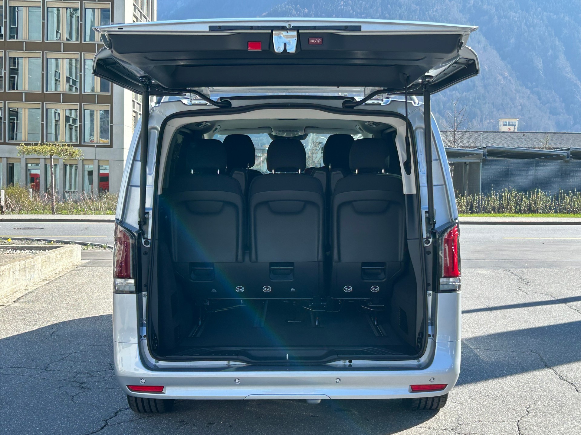 MERCEDES-BENZ Vito 116 CDI Tourer SELECT Family 4Matic-image-9