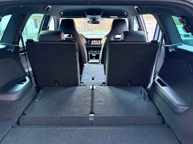 SKODA Kodiaq 2.0 TSI 4x4 SportLine-image-11