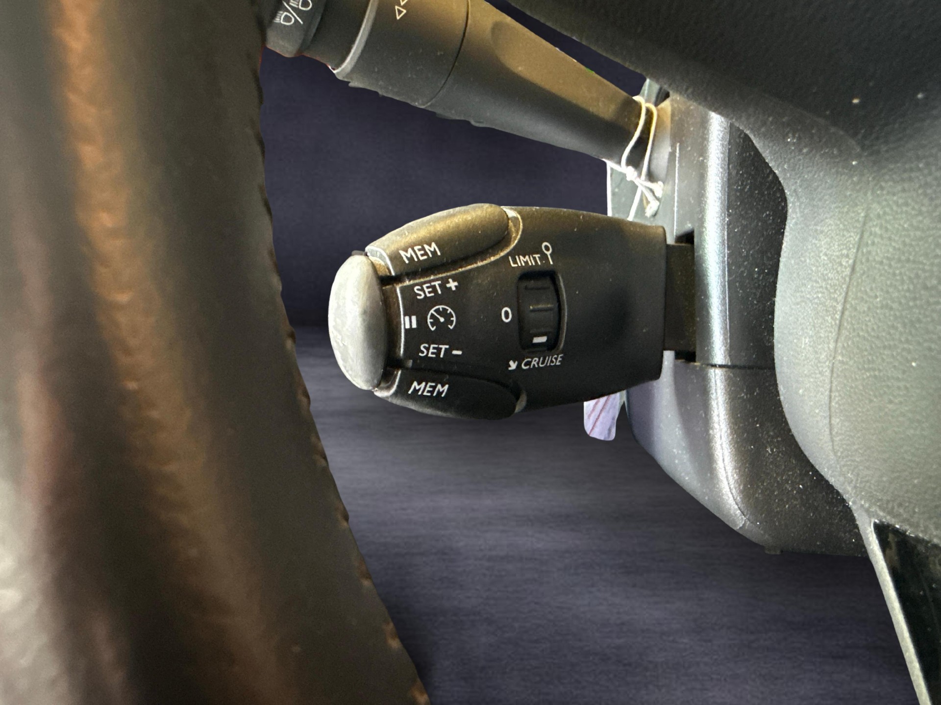 CITROEN C3 1.2 PureTech Shine-image-18