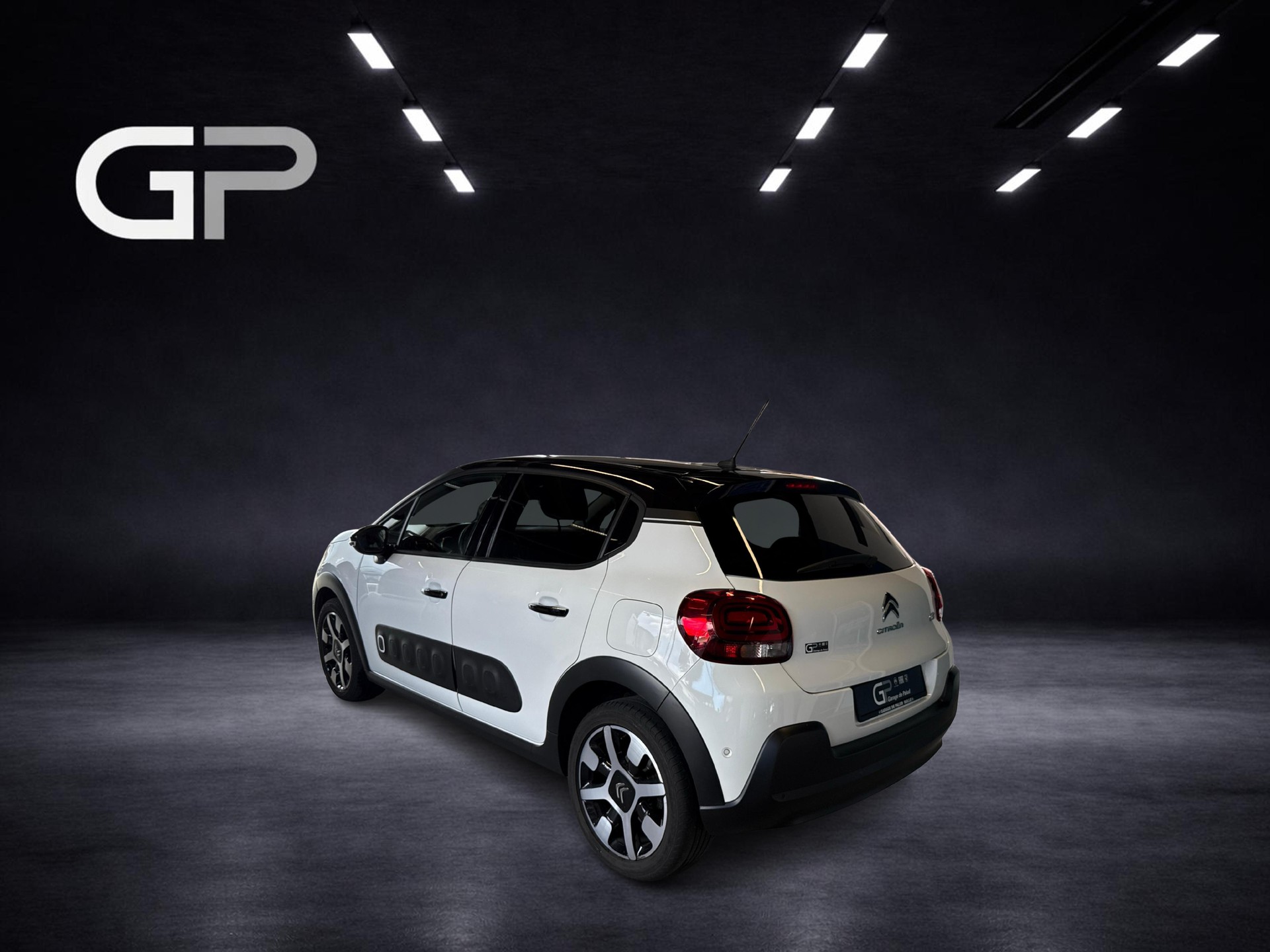 CITROEN C3 1.2 PureTech Shine-showroom-element-2