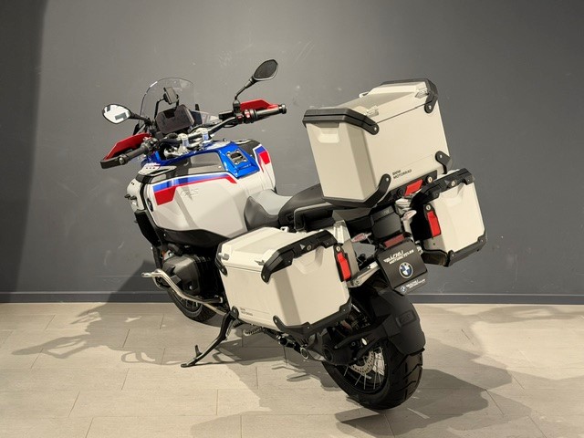 BMW R 1300 GS Adventure Trophy-image-4