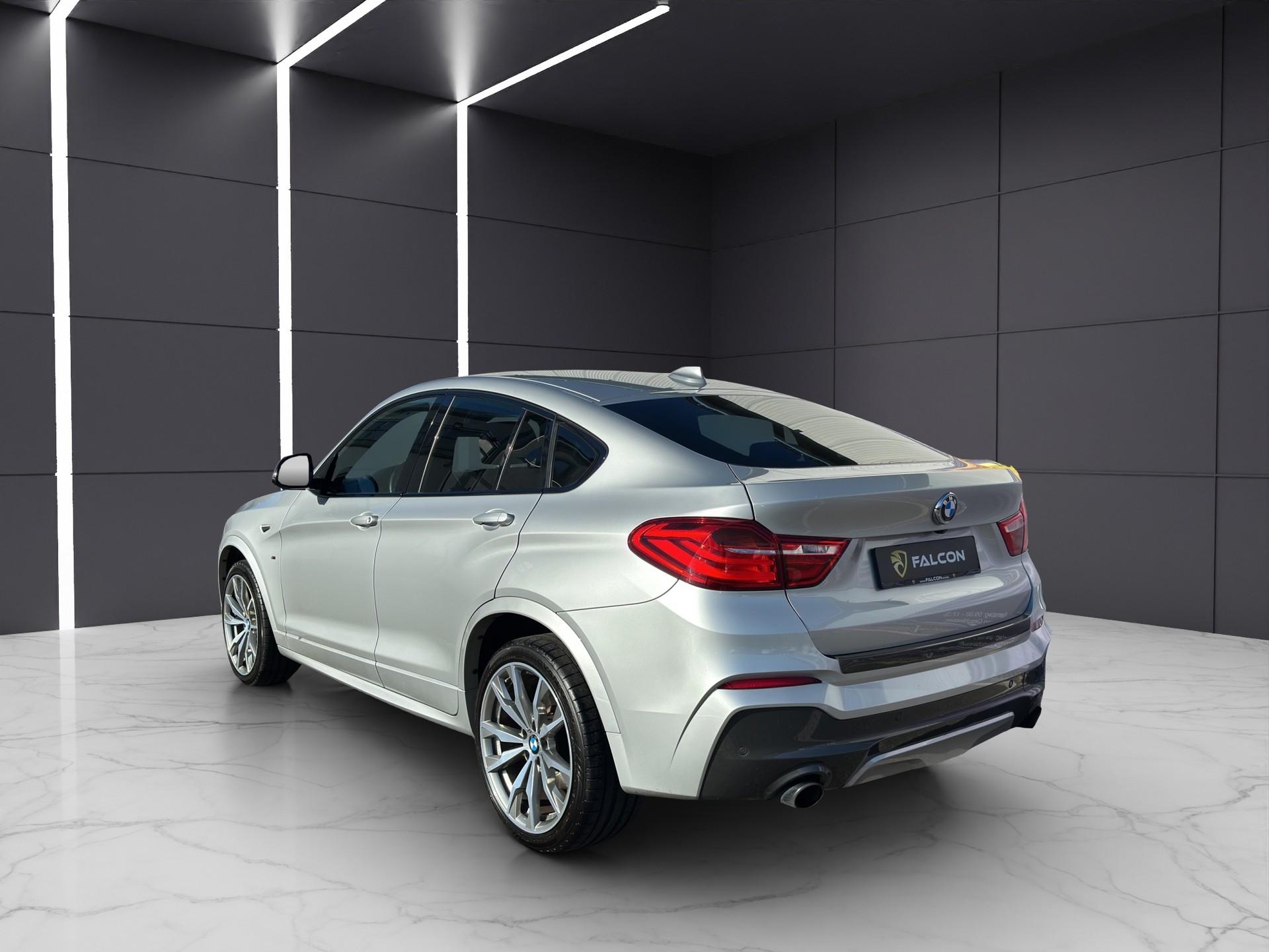 BMW X4 M 40i Steptronic-showroom-element-3