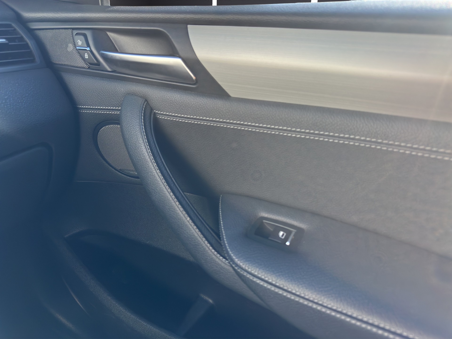BMW X4 M 40i Steptronic-image-13