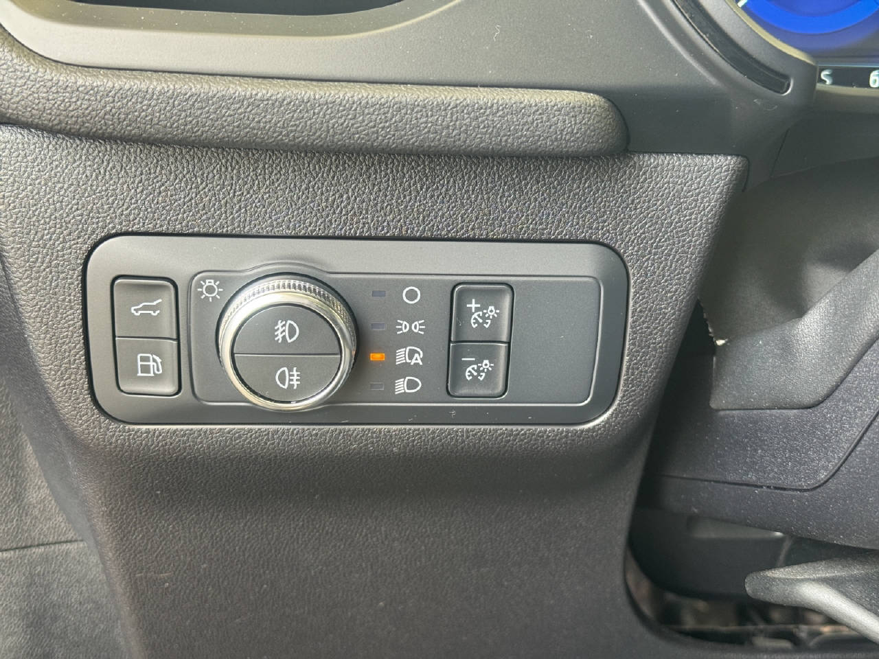 FORD Kuga 2.5 Plug-in Hybrid ST-Line X-image-17
