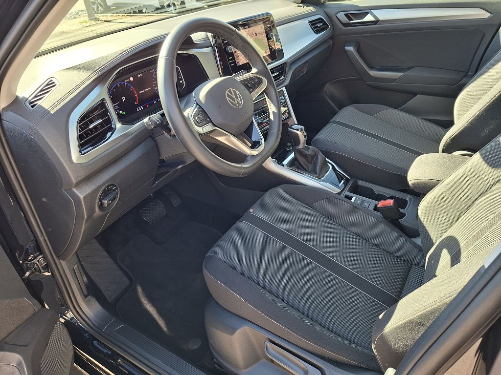 VW T-Roc 1.5 TSI EVO Life United DSG-image-7