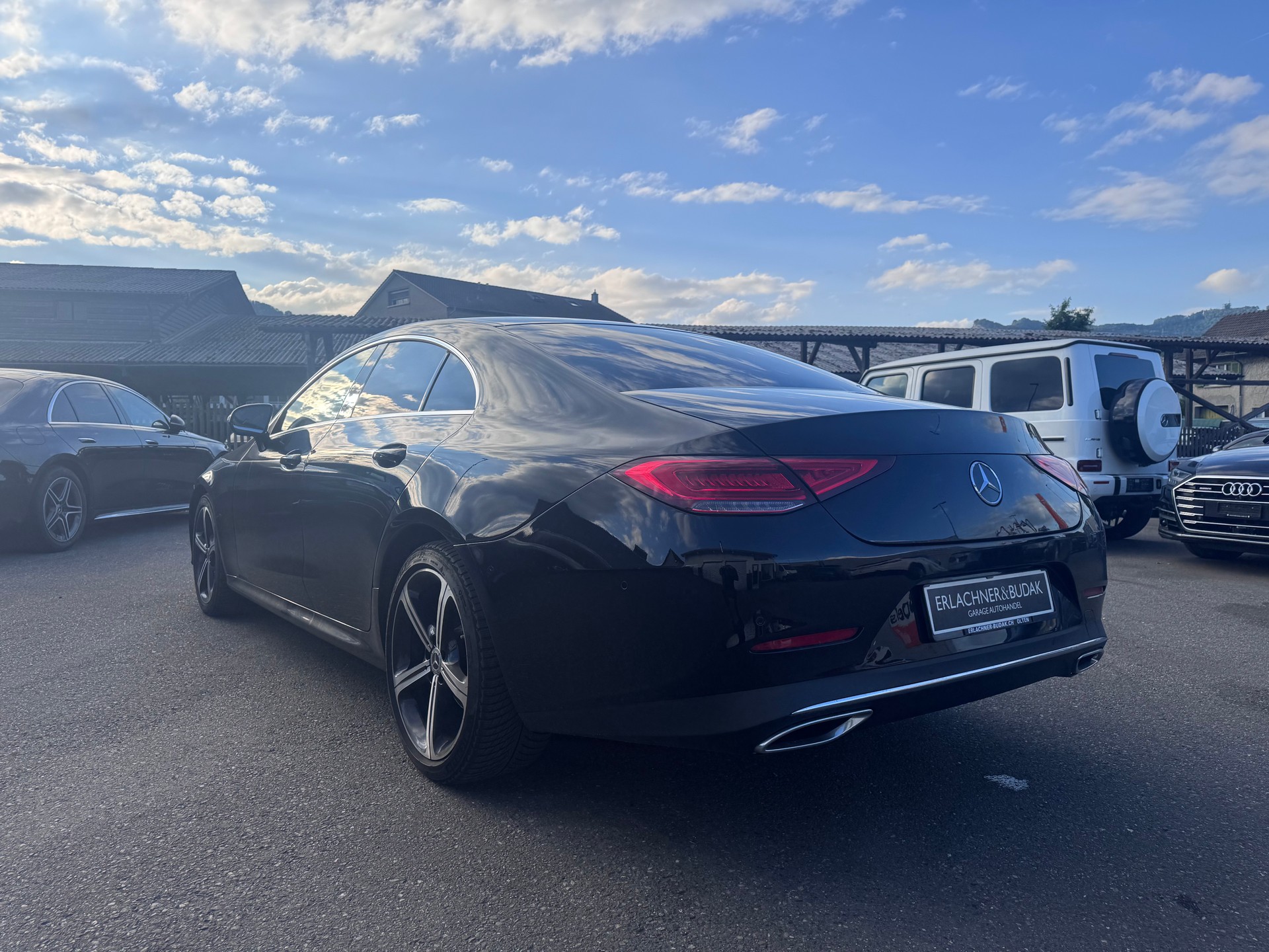 MERCEDES-BENZ CLS 300 d 4Matic Avantgarde 9G-Tronic-image-3