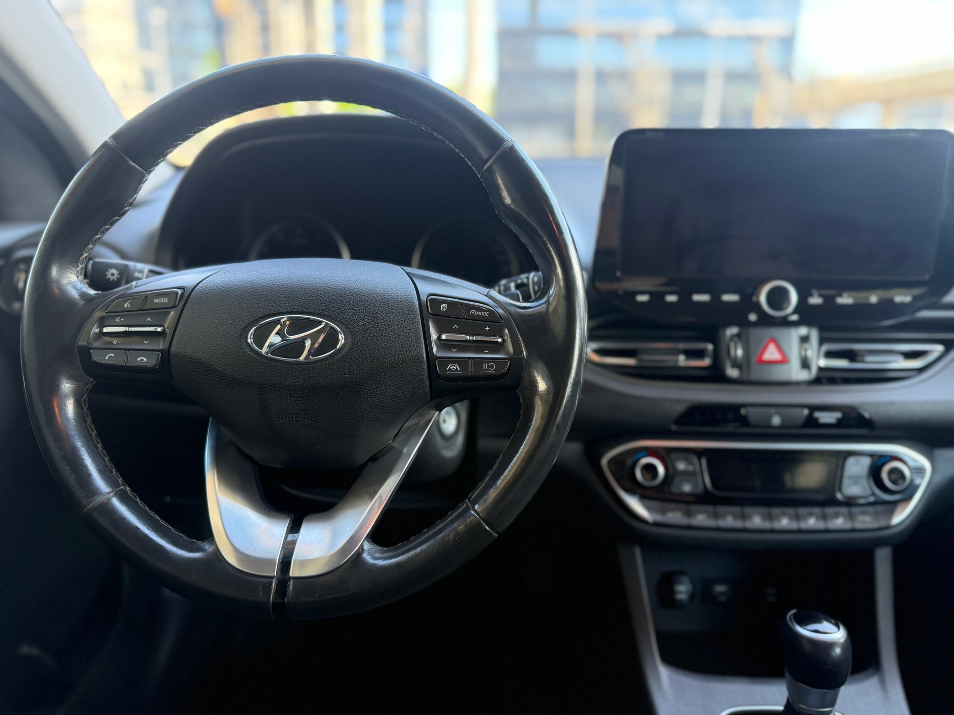 HYUNDAI i30 Wagon 1.0 T-GDi Amplia 48V MH DCT-image-10