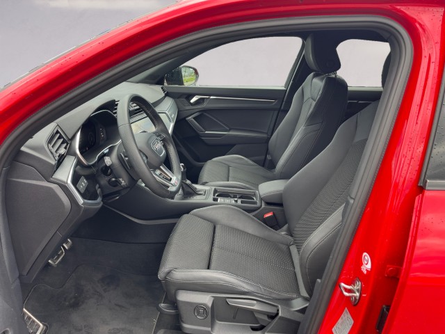 AUDI Q3 Sportback 45 TFSI S line quattro S-tronic-image-9