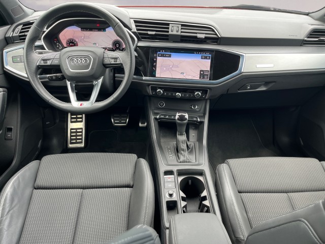 AUDI Q3 Sportback 45 TFSI S line quattro S-tronic-image-11