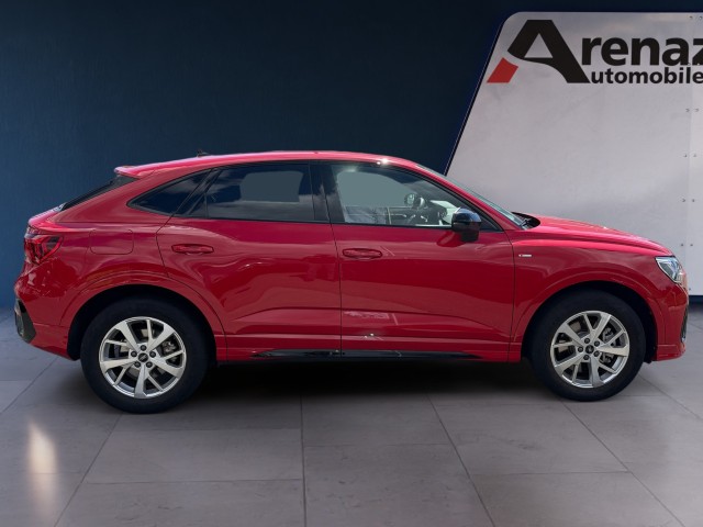AUDI Q3 Sportback 45 TFSI S line quattro S-tronic-image-5