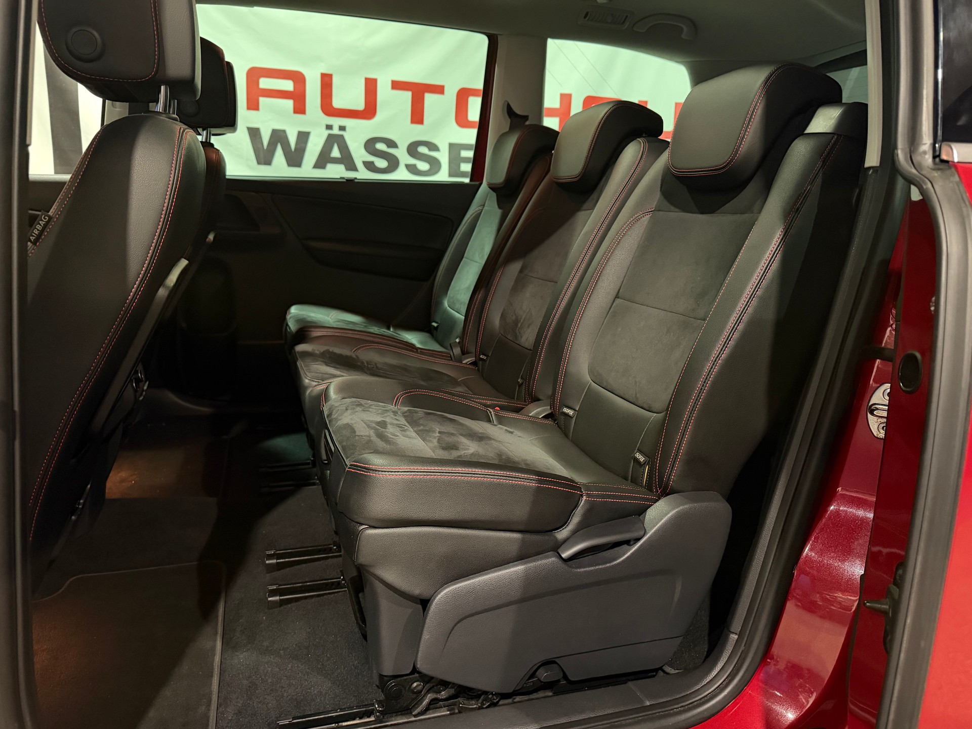 SEAT Alhambra 2.0 TDI FR Line-image-14