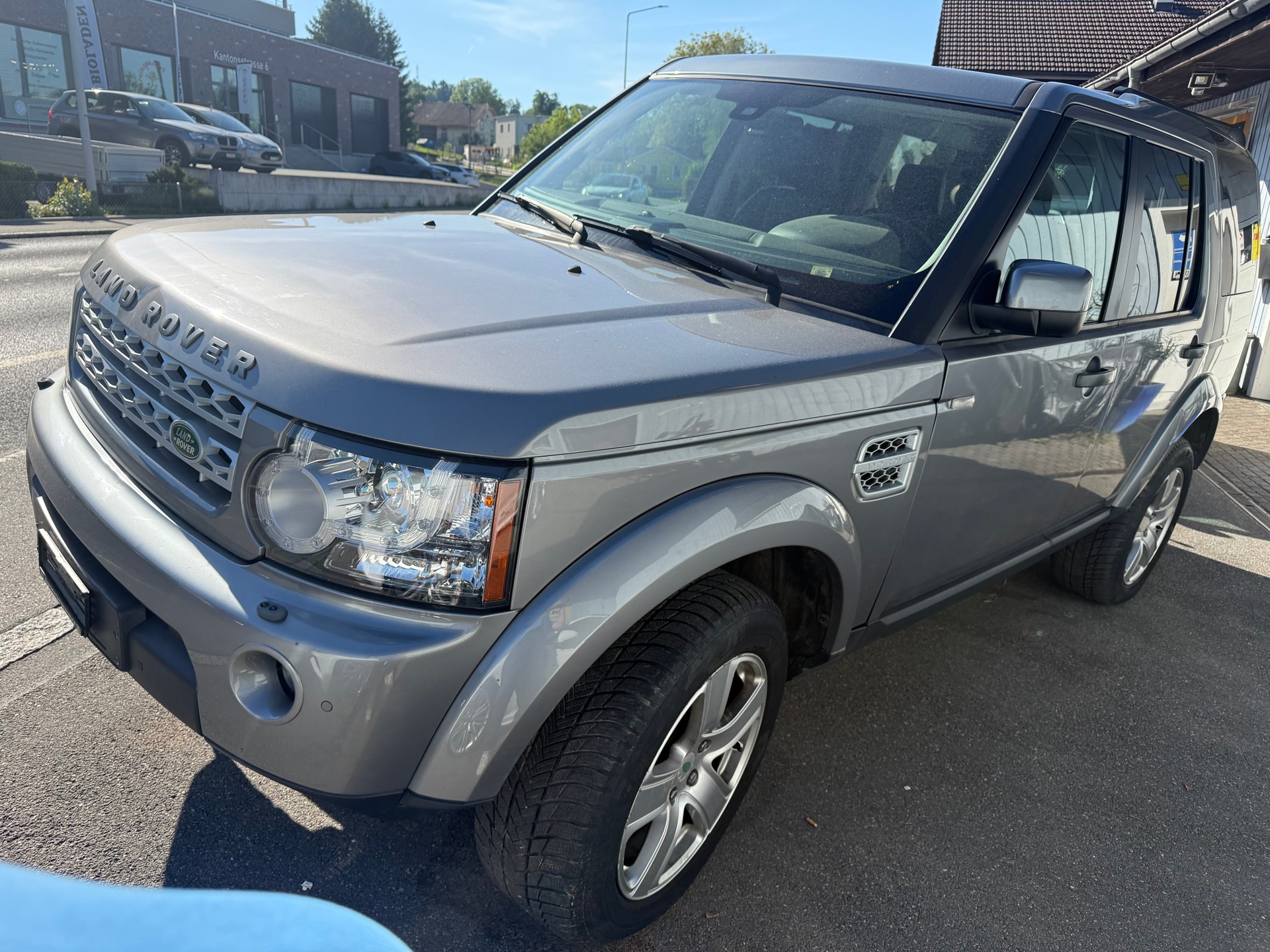 LAND ROVER Discovery 3.0 TDV6 HSE Automatic
