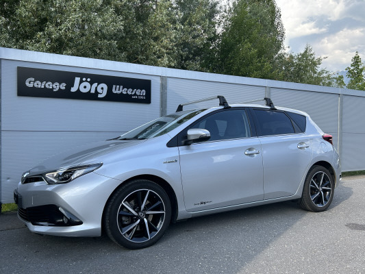 TOYOTA Auris 1.8 HSD Trend