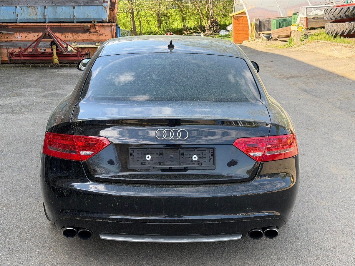 AUDI A5 Coupé 3.2 FSI quattro tiptronic-image-4