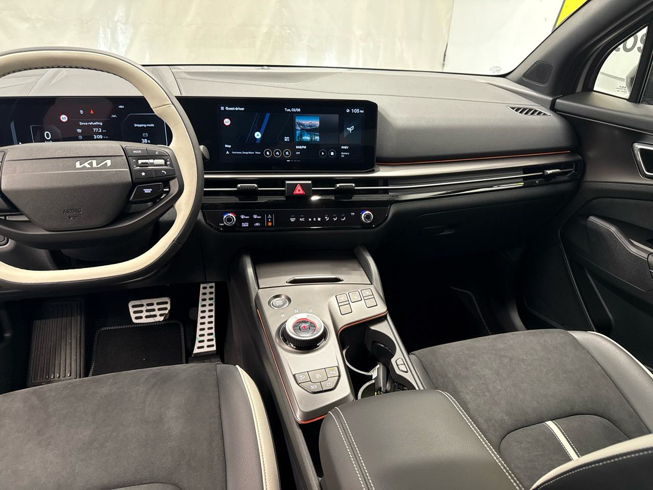KIA Sportage 1.6T-GDi PHEV GT-Line 4x4 A-image-6
