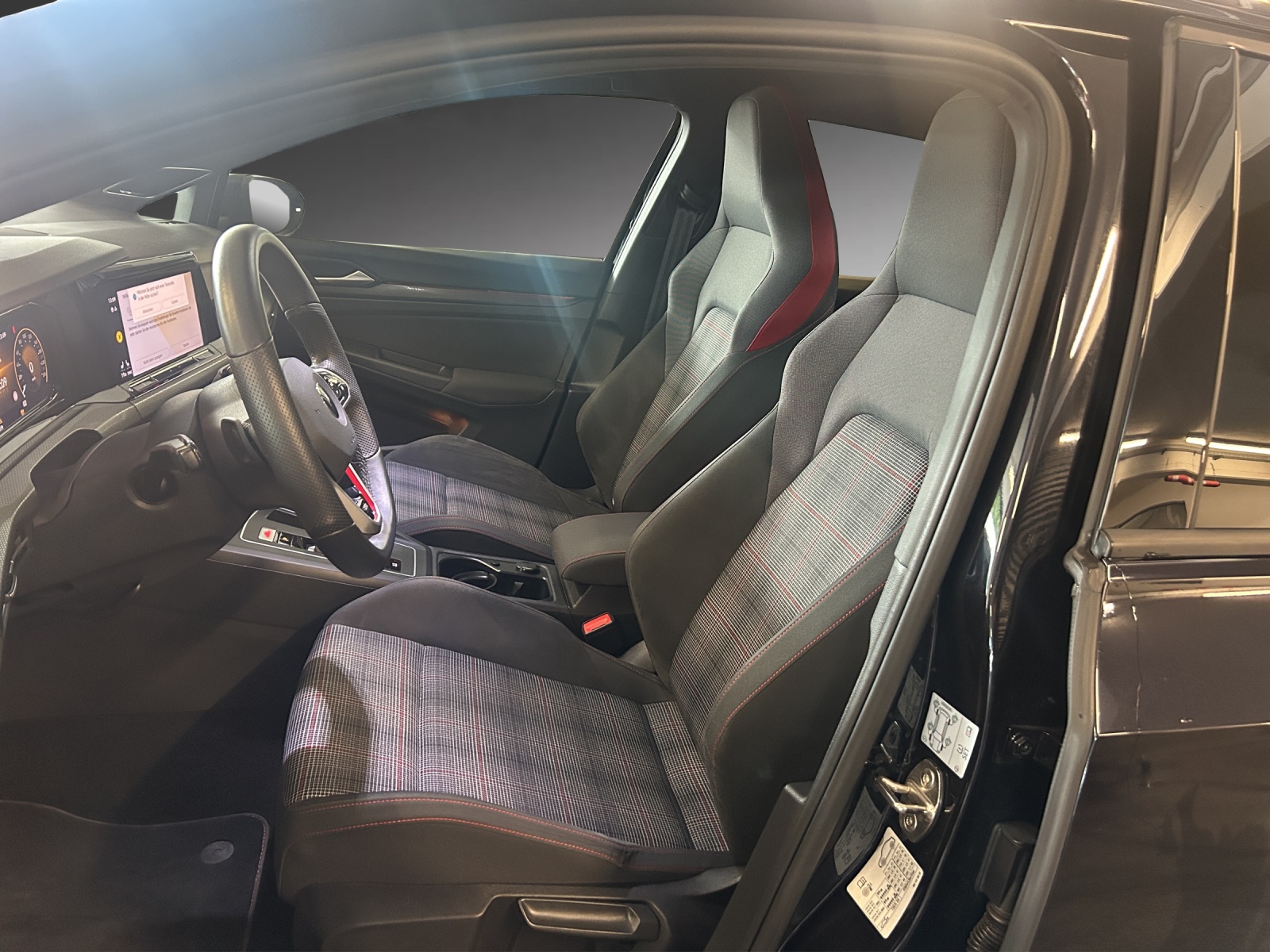 VW Golf 2.0 TSI GTI DSG-image-5