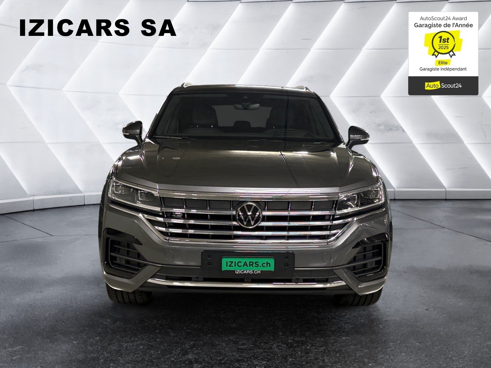 VW Touareg 3.0 TDI R Line Tiptronic-showroom-element-2