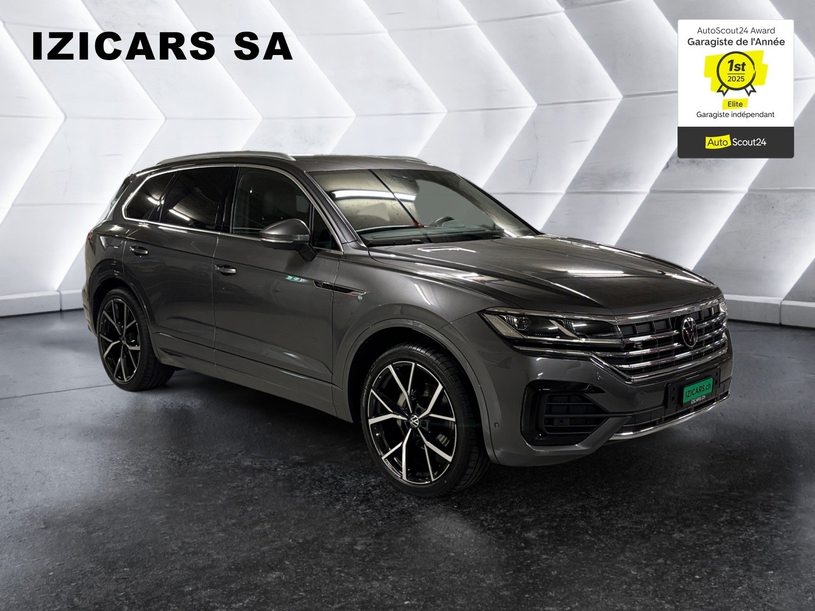 VW Touareg 3.0 TDI R Line Tiptronic-showroom-element-3