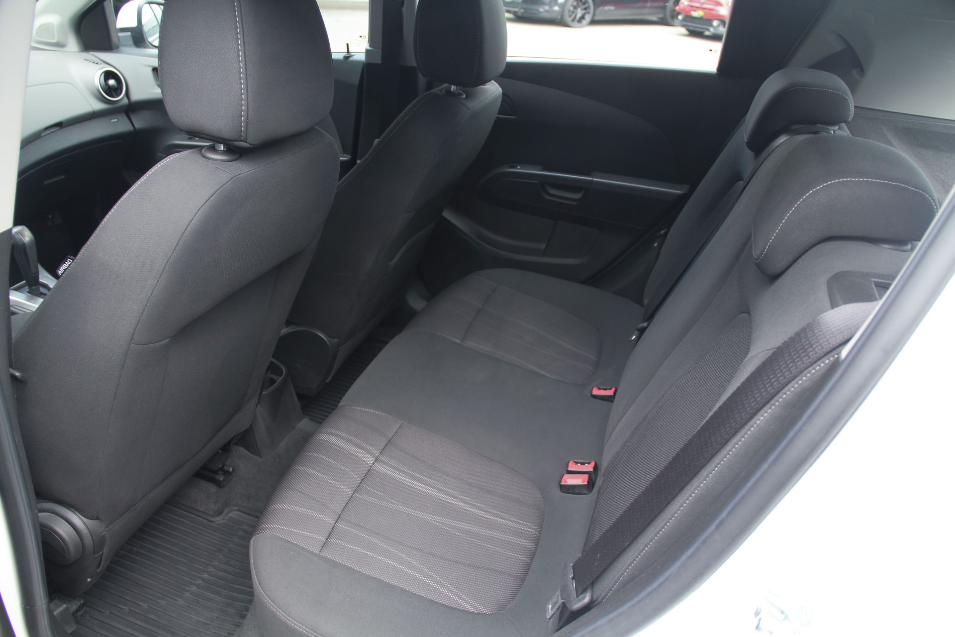CHEVROLET Aveo 1.4 LT Automatic ⭐⭐⭐⭐⭐-image-7
