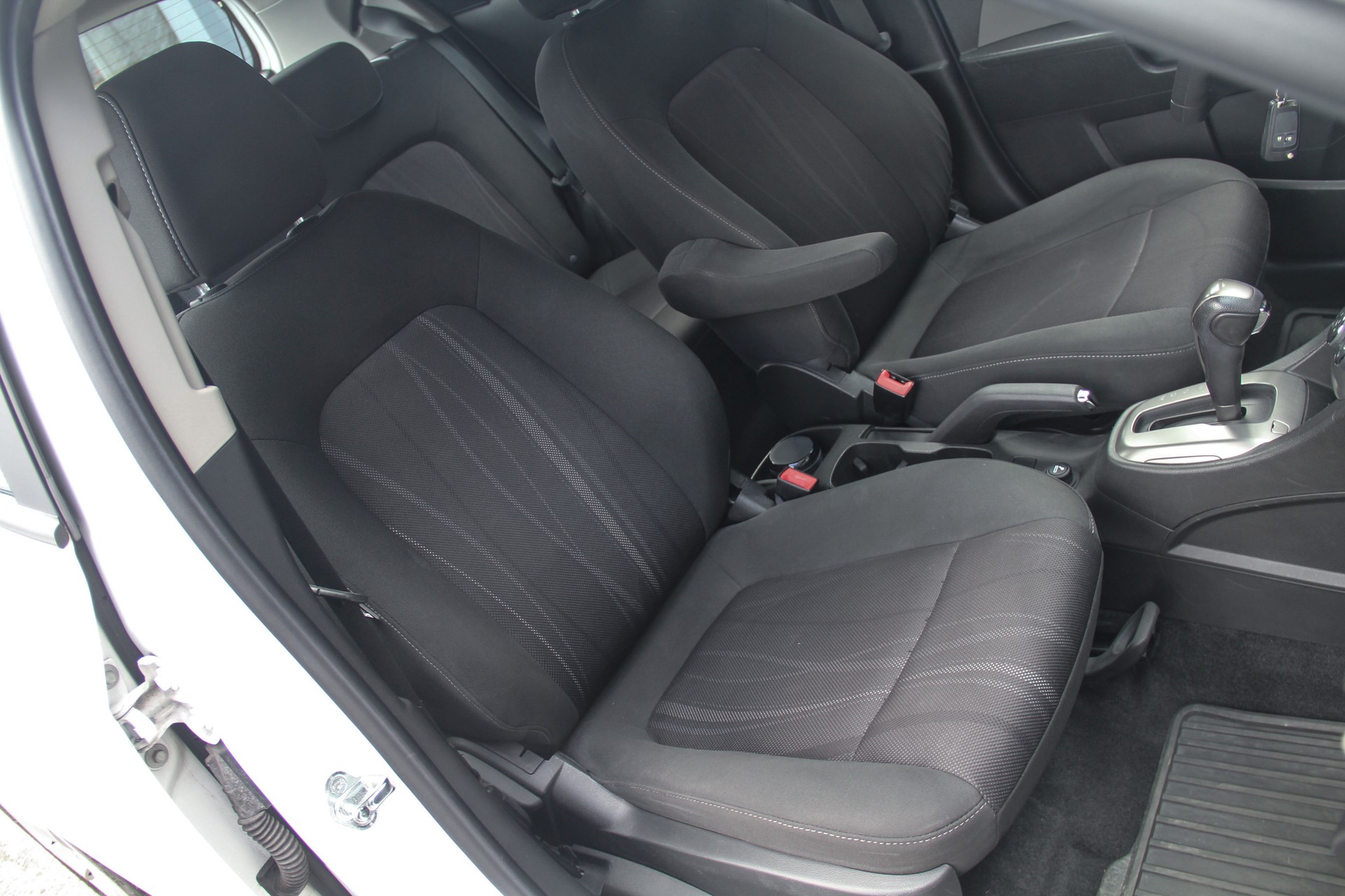 CHEVROLET Aveo 1.4 LT Automatic ⭐⭐⭐⭐⭐-image-10