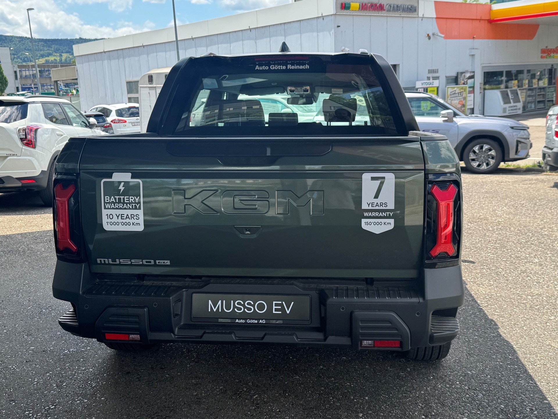 KGM-SsangYong Musso 80,6 kWh Platinum 4WD-showroom-element-2
