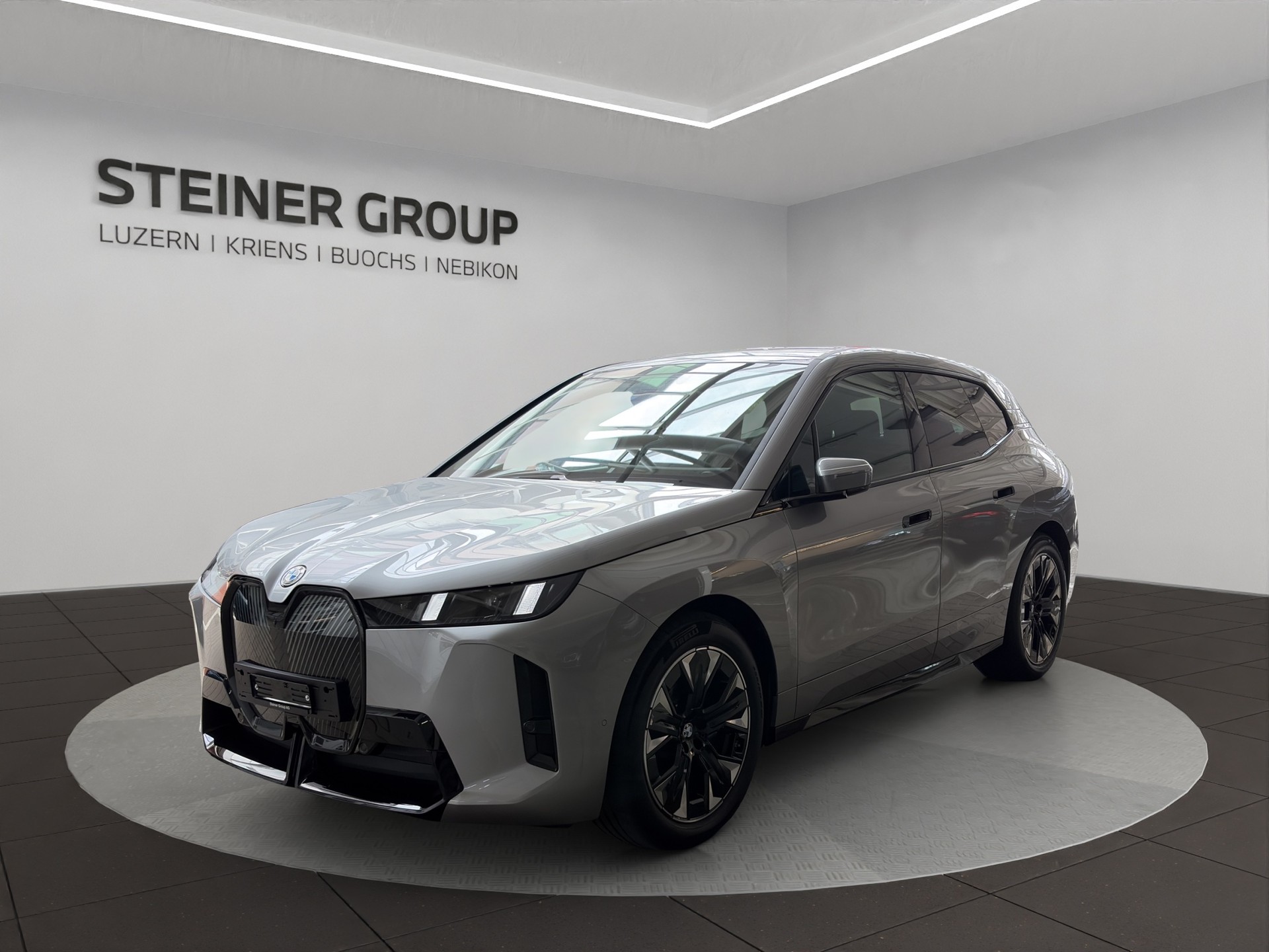 BMW iX xDrive45 M Sport