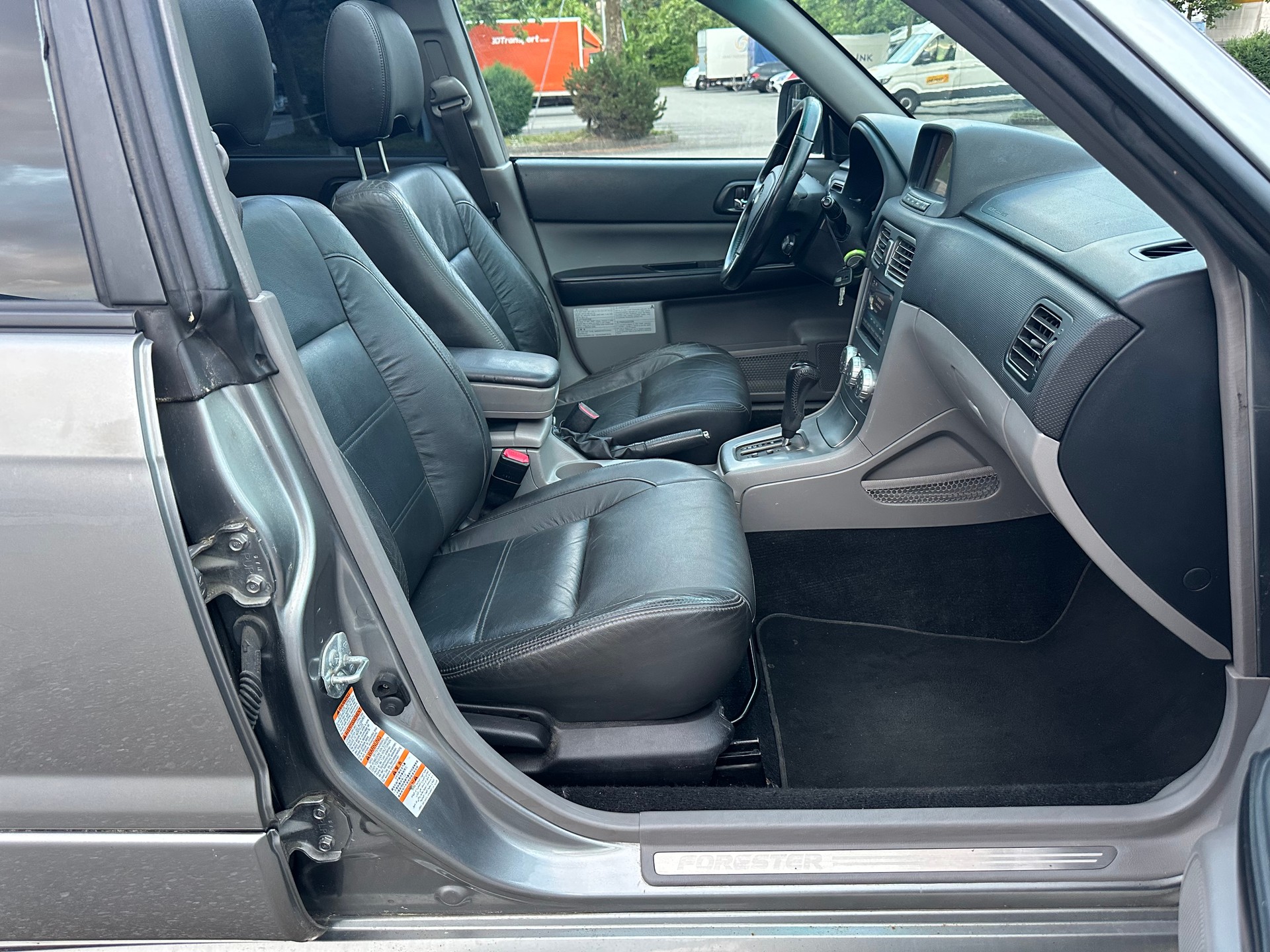 SUBARU 2,5 XT AWD-image-11