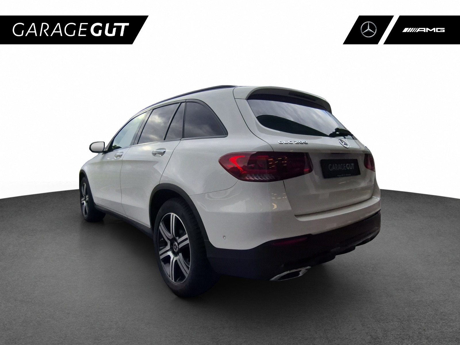 MERCEDES-BENZ GLC 200 4M Night Star-showroom-element-2