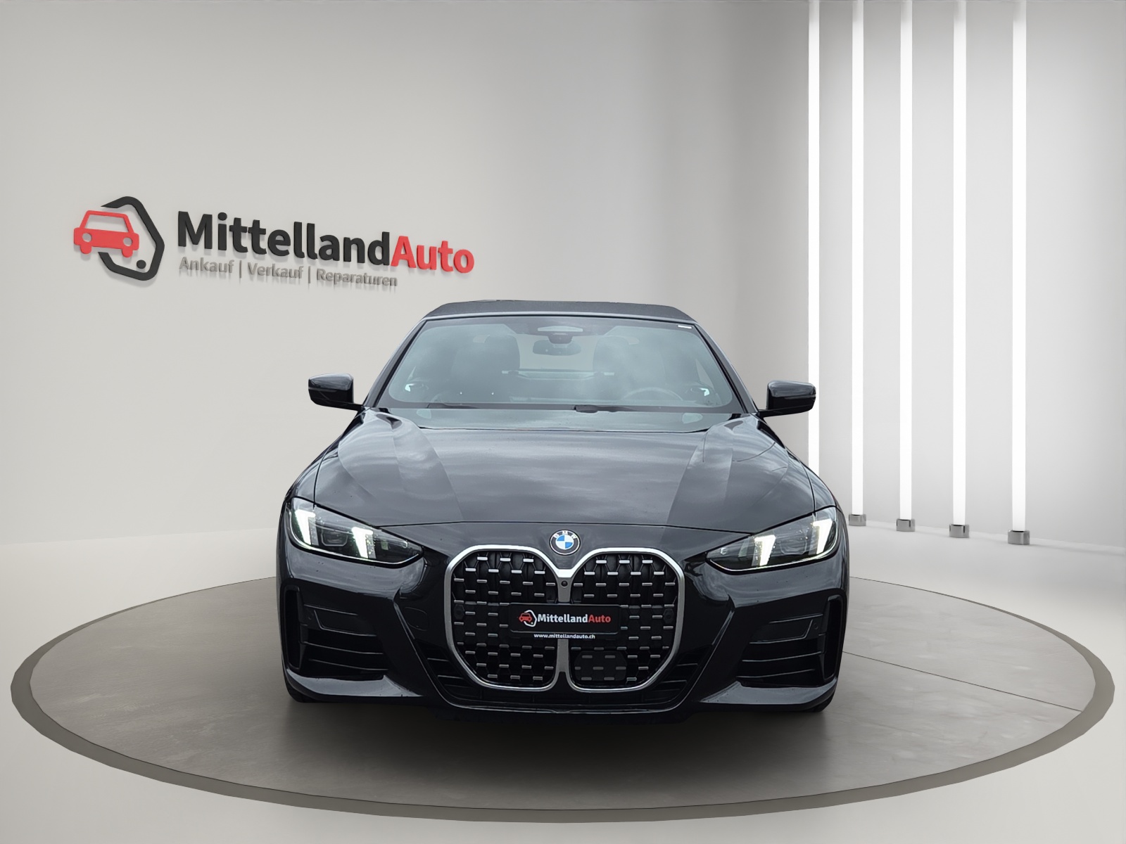 BMW 430i xDrive Cabriolet M Sport Steptronic-showroom-element-1