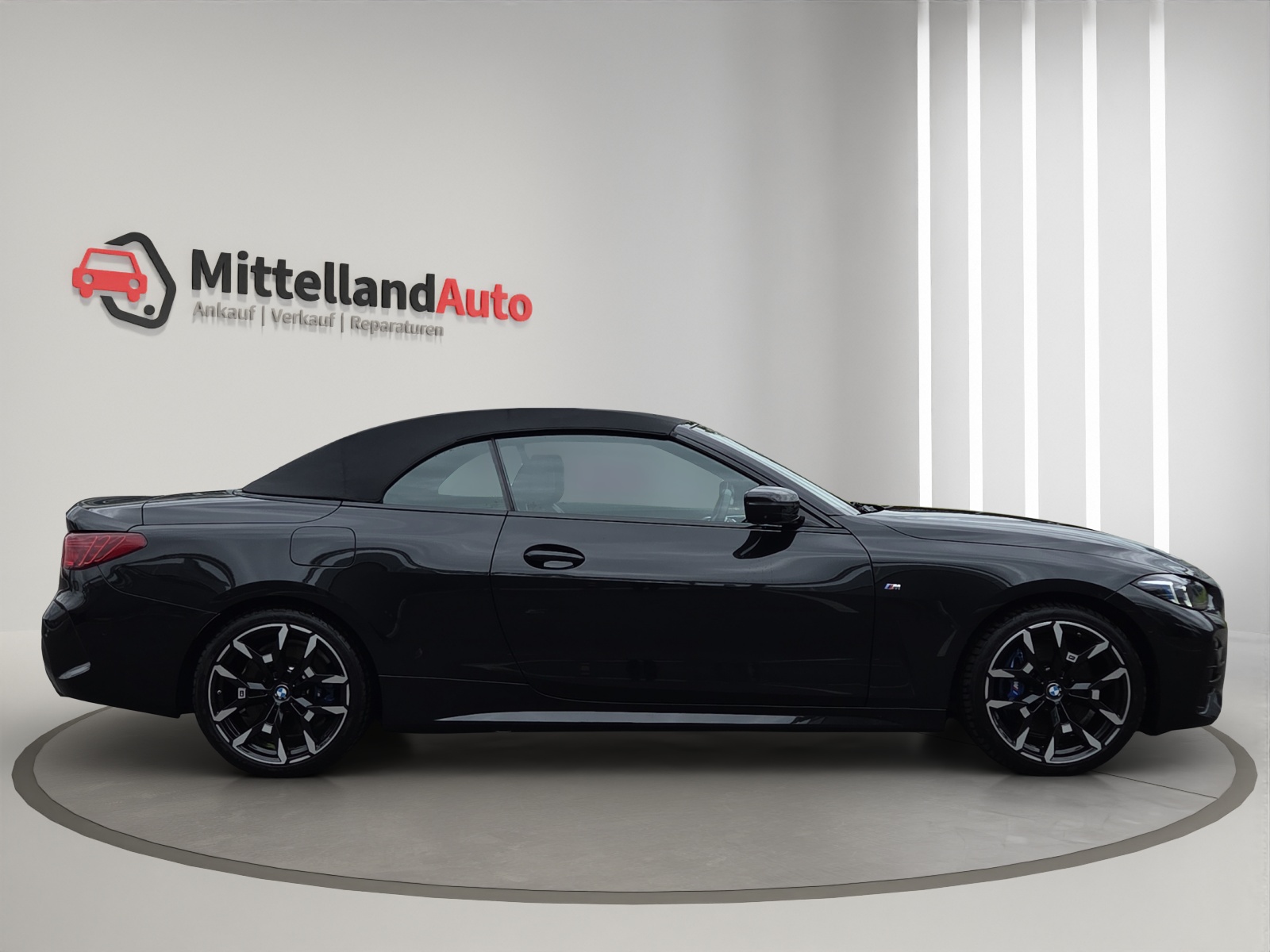 BMW 430i xDrive Cabriolet M Sport Steptronic-showroom-element-3
