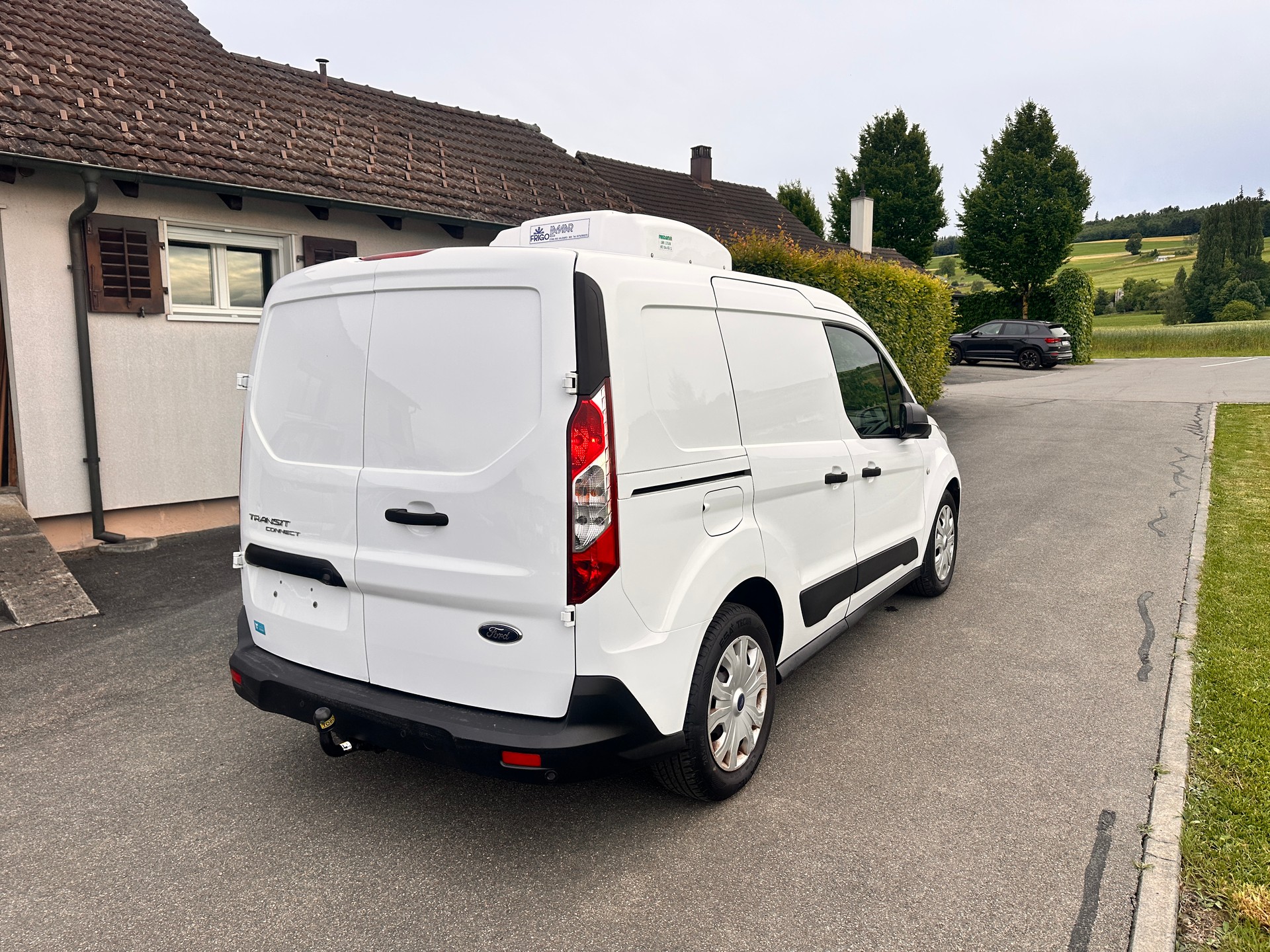 FORD Transit Connect Van T220 1.5 Eco Blue Trend-showroom-element-3