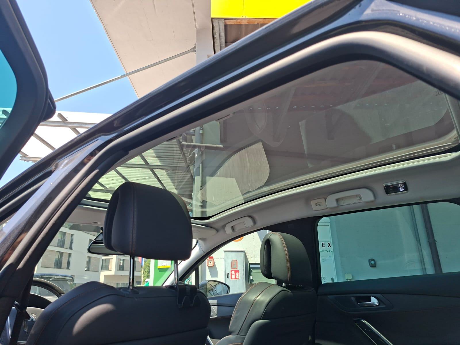 PEUGEOT 508 RXH 2.0 HDI Hybrid4 EGS6-image-17