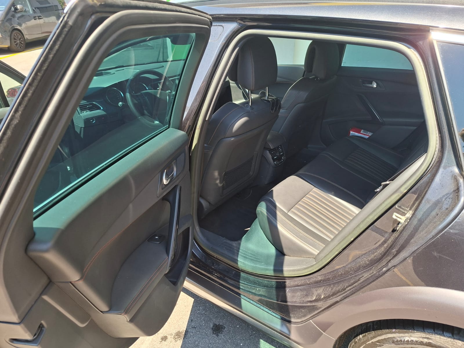 PEUGEOT 508 RXH 2.0 HDI Hybrid4 EGS6-image-7