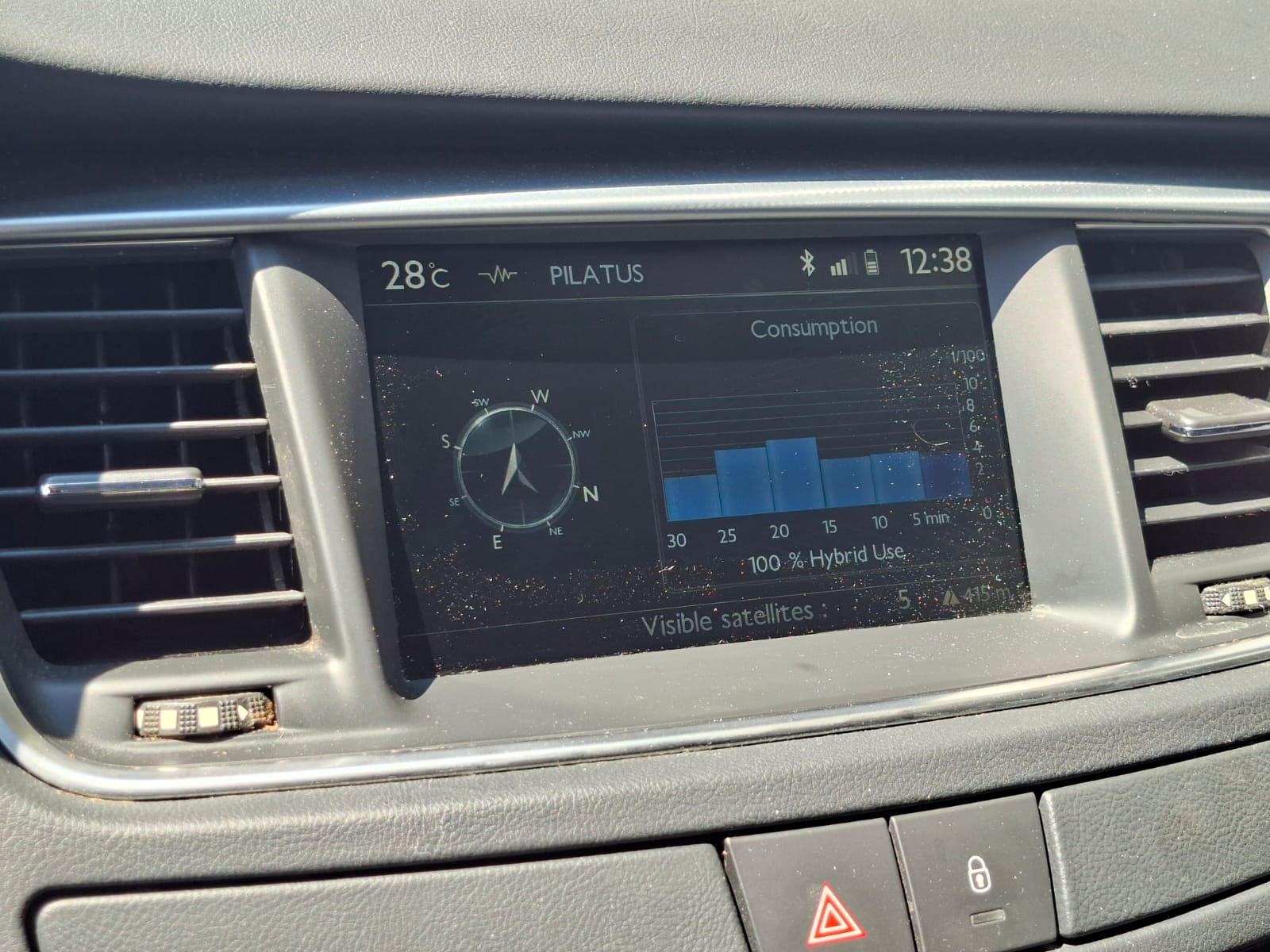 PEUGEOT 508 RXH 2.0 HDI Hybrid4 EGS6-image-12