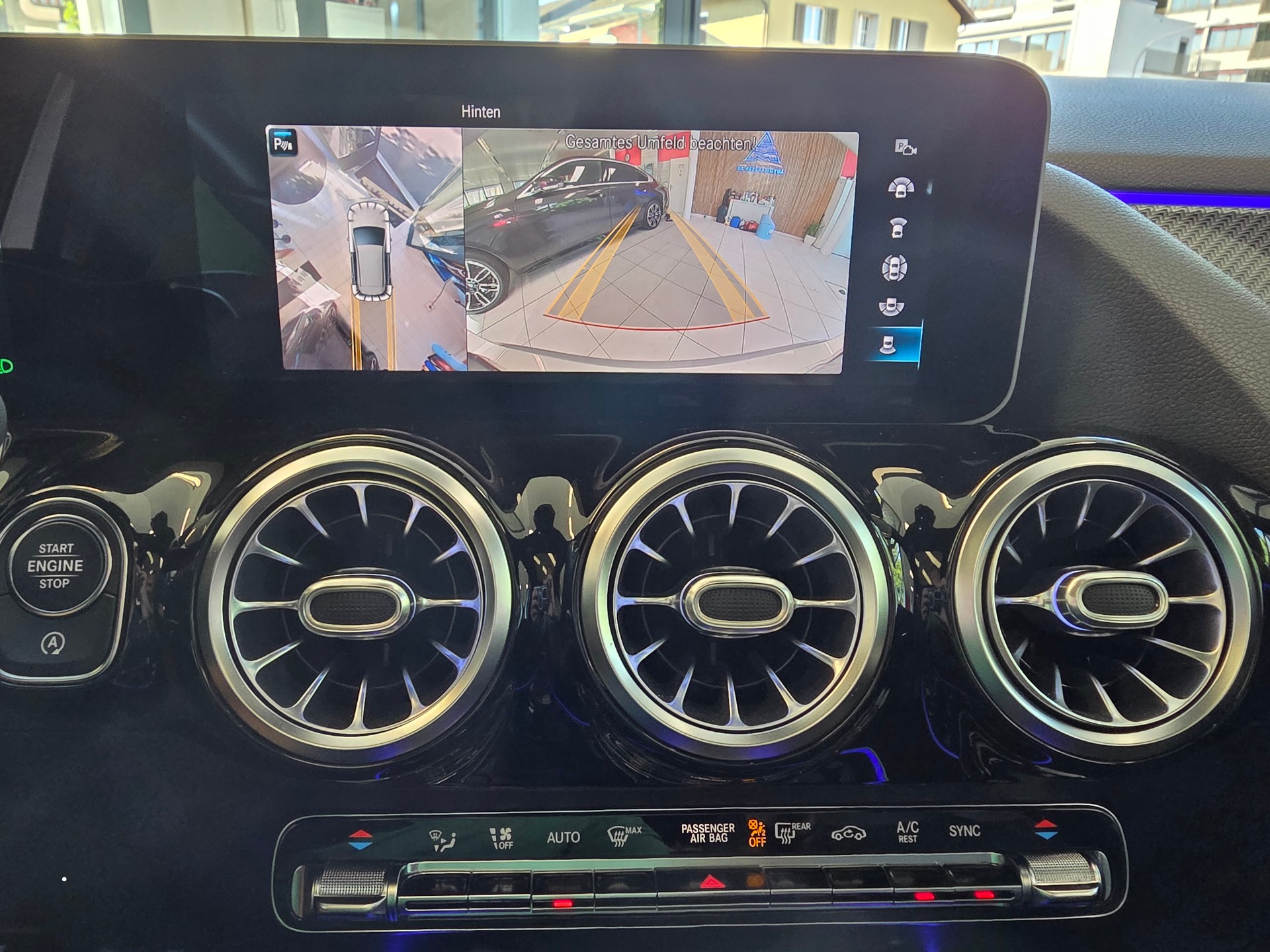 MERCEDES-BENZ B 250 AMG Line 4matic-image-8