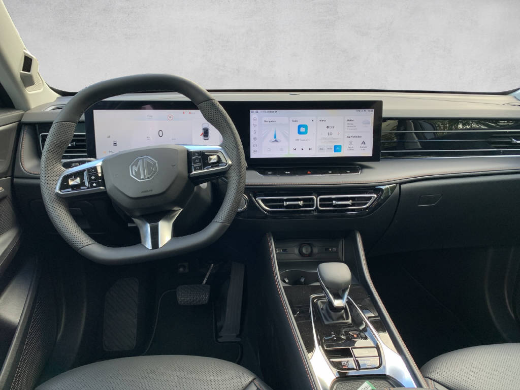MG HS 1.5 Hybrid+ Luxury-image-8