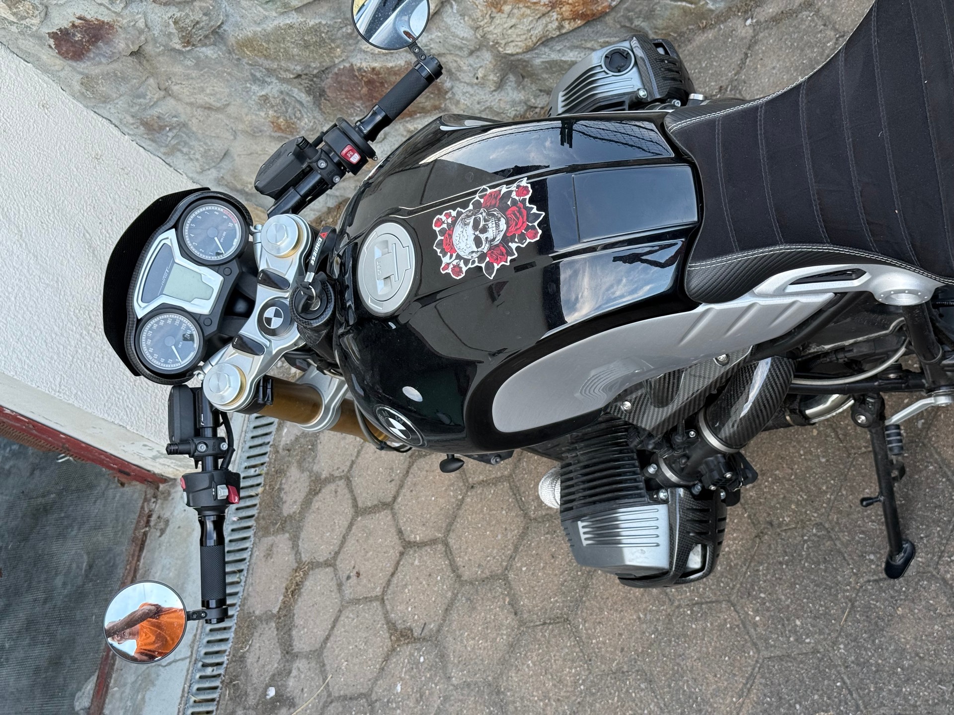 BMW R nineT ABS-image-1