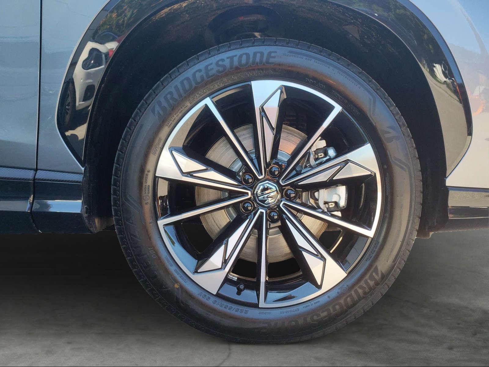 MG HS 1.5 Hybrid Luxury-image-14