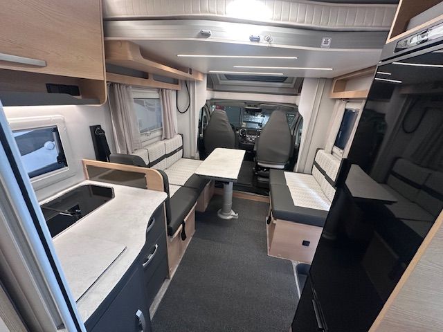 GIOTTILINE Siena 350 Premiere Edition Automatik-Lithium-Diesel Heizung-image-12