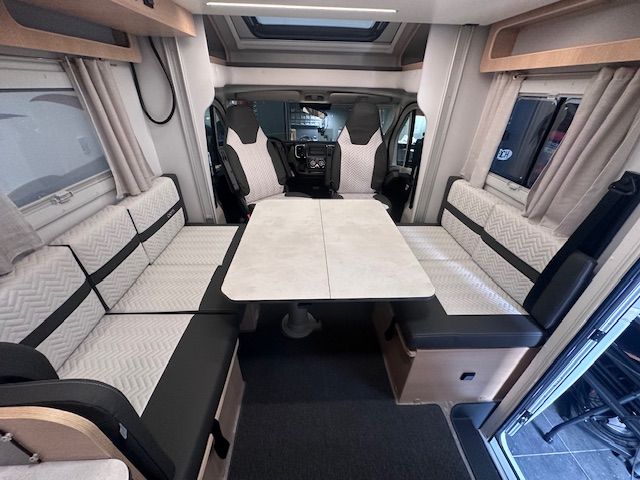 GIOTTILINE Siena 350 Premiere Edition Automatik-Lithium-Diesel Heizung-image-4